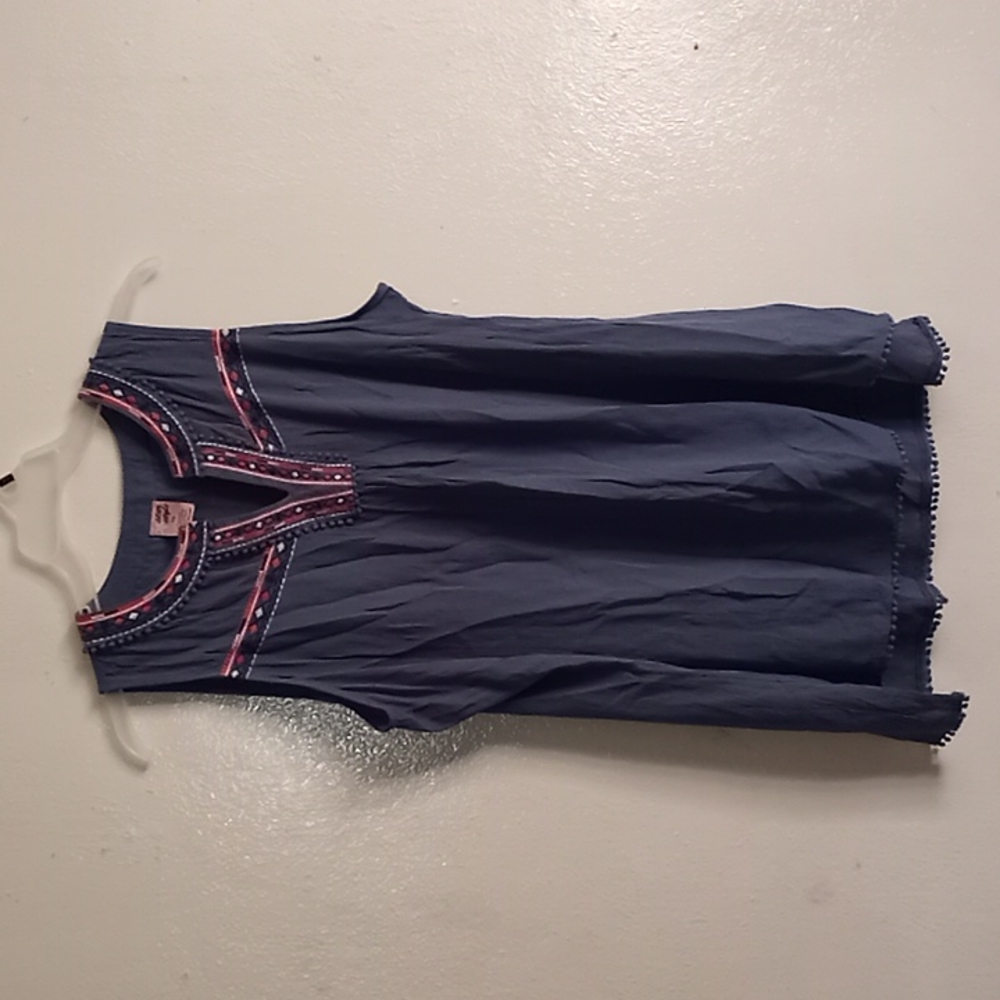 Light blue, pink, and white, Star Style sleeveless blouse